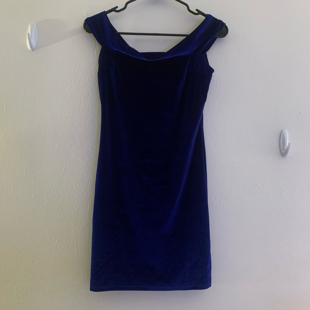 blue velvet dress - urban outfitters